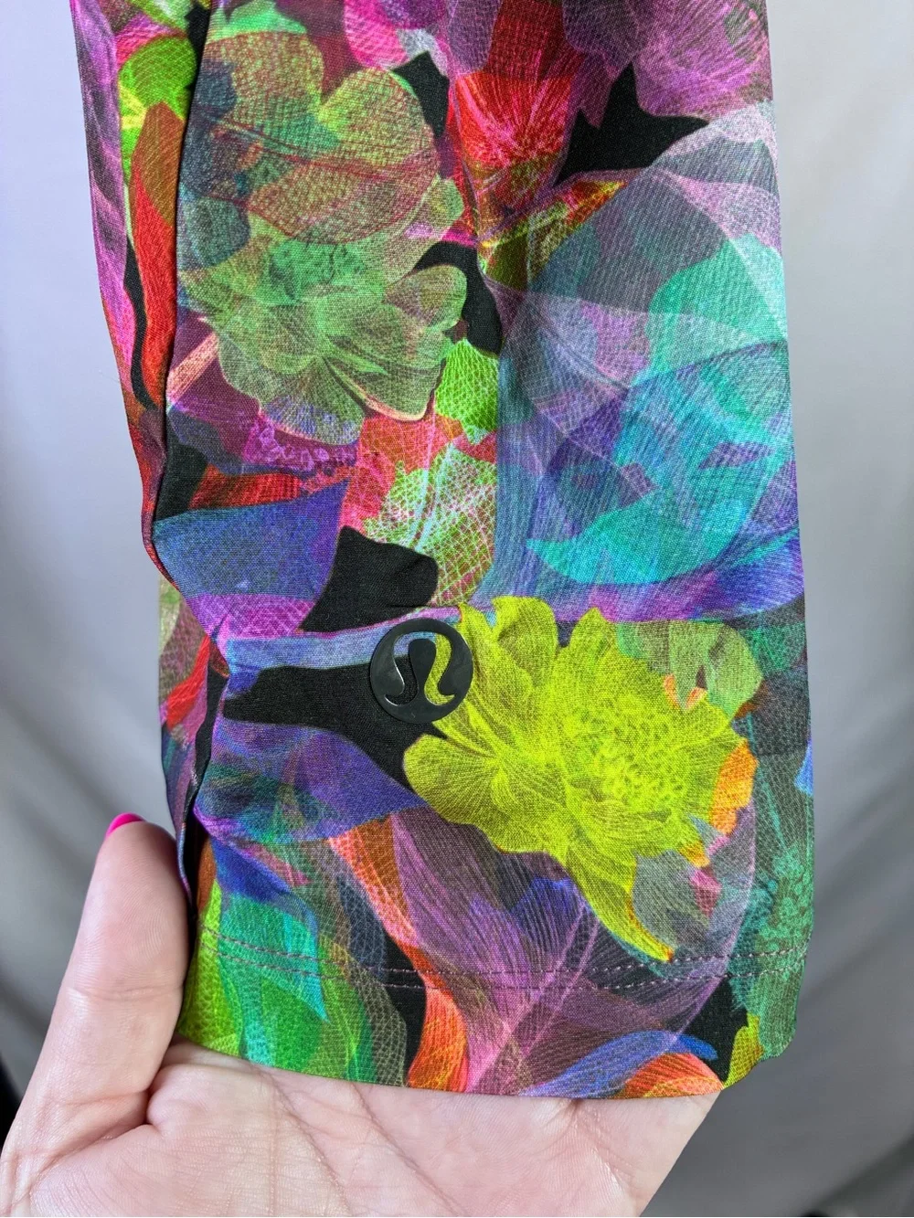 NWOT Lululemon Pool Shorts 5